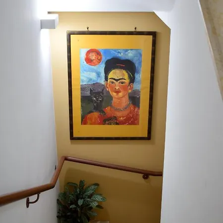Journey House Apartment